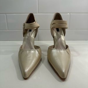 XOXO Heels